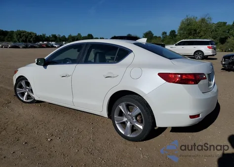 2014 Acura Ilx 20 z USA, uszkodzony, nr VIN 19VDE1F38EE013287